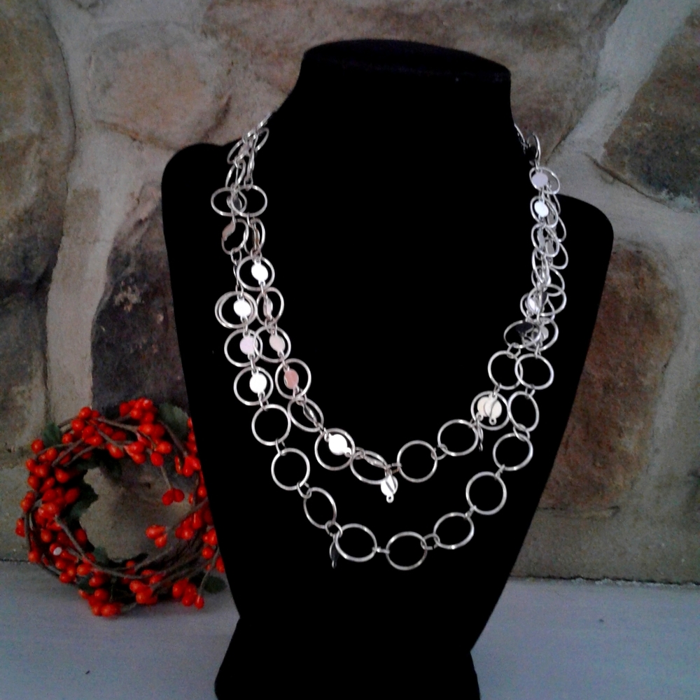 NY&Co Silvertone Circles Necklace
